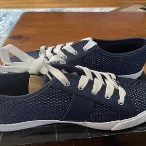 GBG Los Angeles Benie Women Sneakers Shoes Navy Silver/Navy 10M NEW